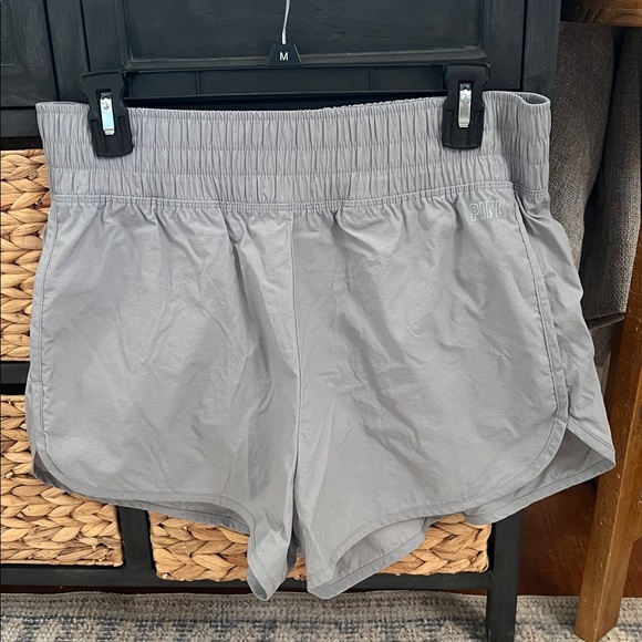 V/S PINK ACTIVE Light Gray Shorts - Picture 1 of 5